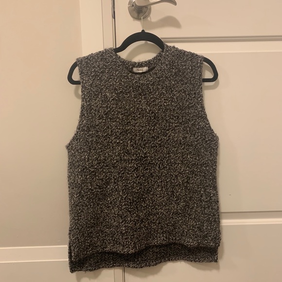 Oak + Fort Sweater - Picture 1 of 2